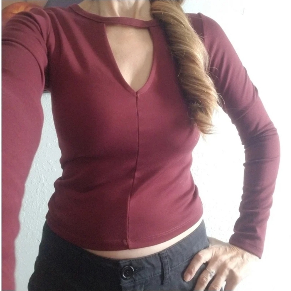 Divided/H&M Burgundy Long Sleeve Top
